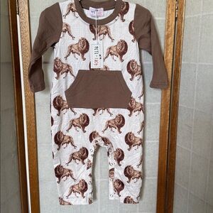 Pete + Lucy On a Safari Romper size 9/12 M